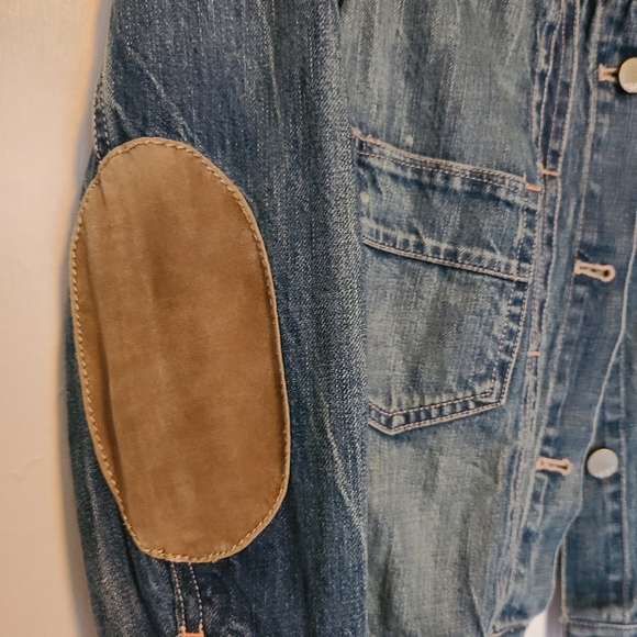 GAP Distressed Jean Jacket With Suede Elbow Patches! - Picture 6 of 7